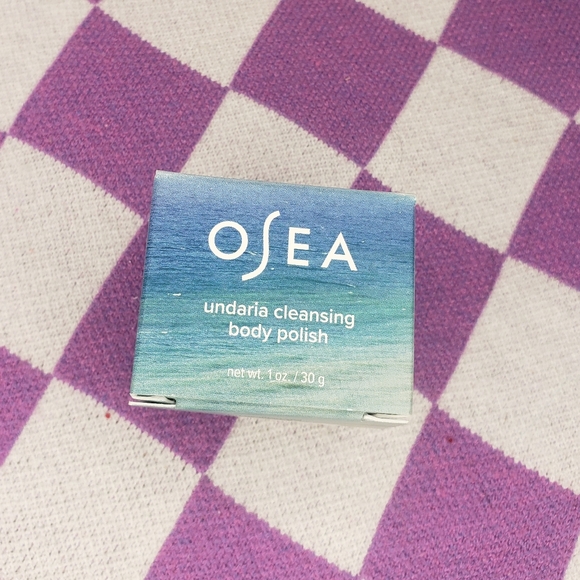 ✨BNWT - Osea Undaria Cleansing Body Polish - 1 oz✨ - Picture 1 of 3